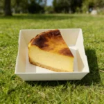 Wholesale Custom Printed Stackable Wooden Food Serving Tray Biodegradable Natural Wood Bakery Tray for Restaurant Cafe